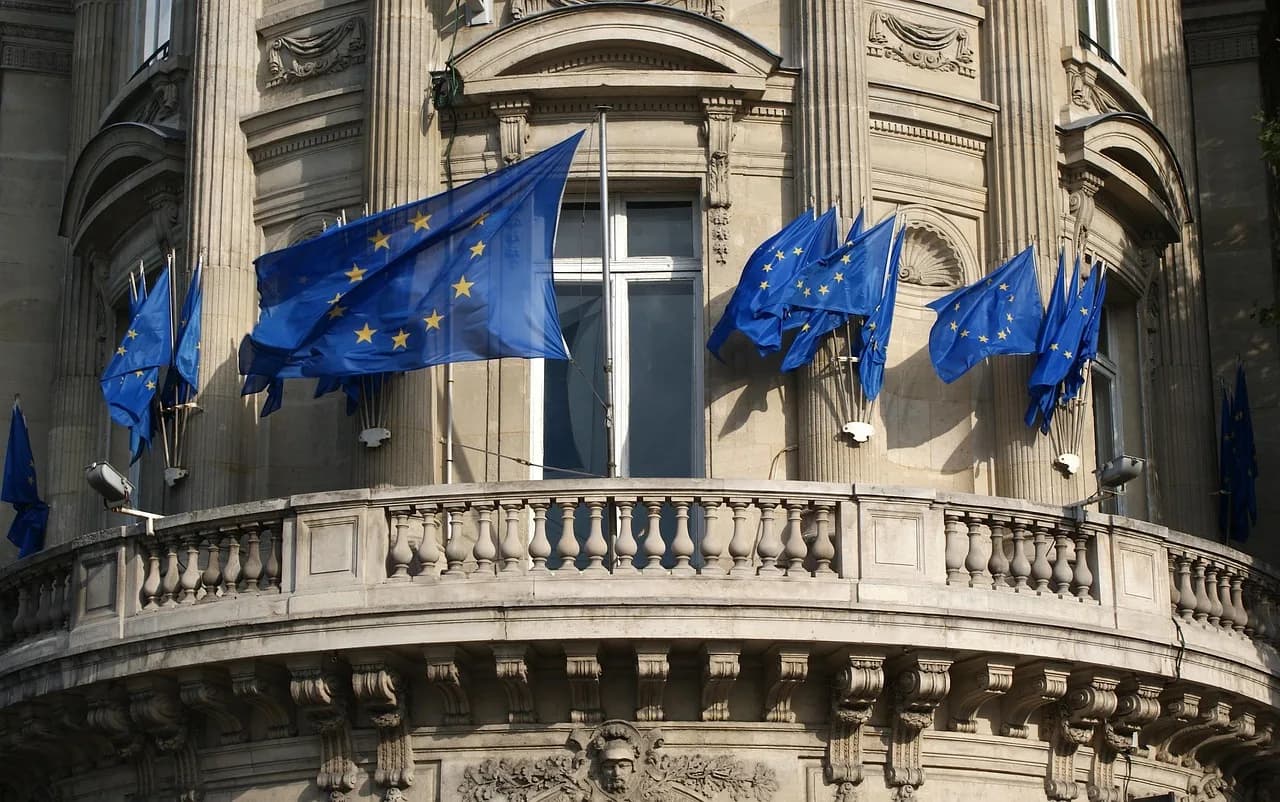 Image avec des drapeaux de l’Union européenne