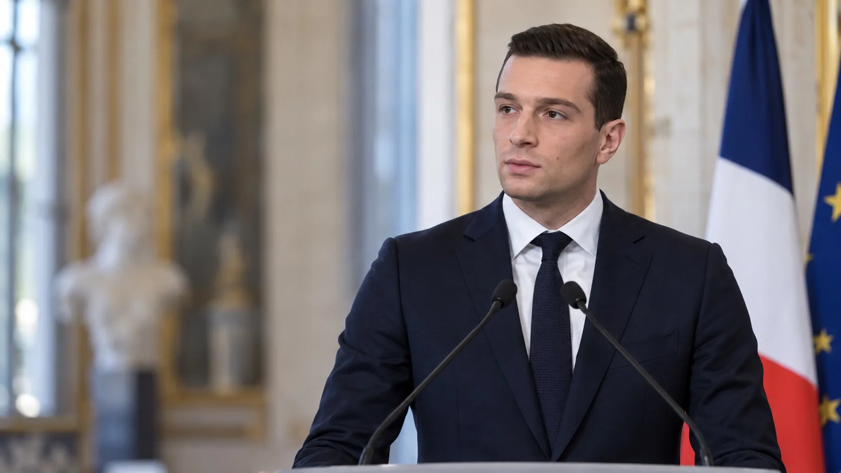 Jordan Bardella conteste les propos qui lui sont attribués dans une enquête publiée par Mediapart.