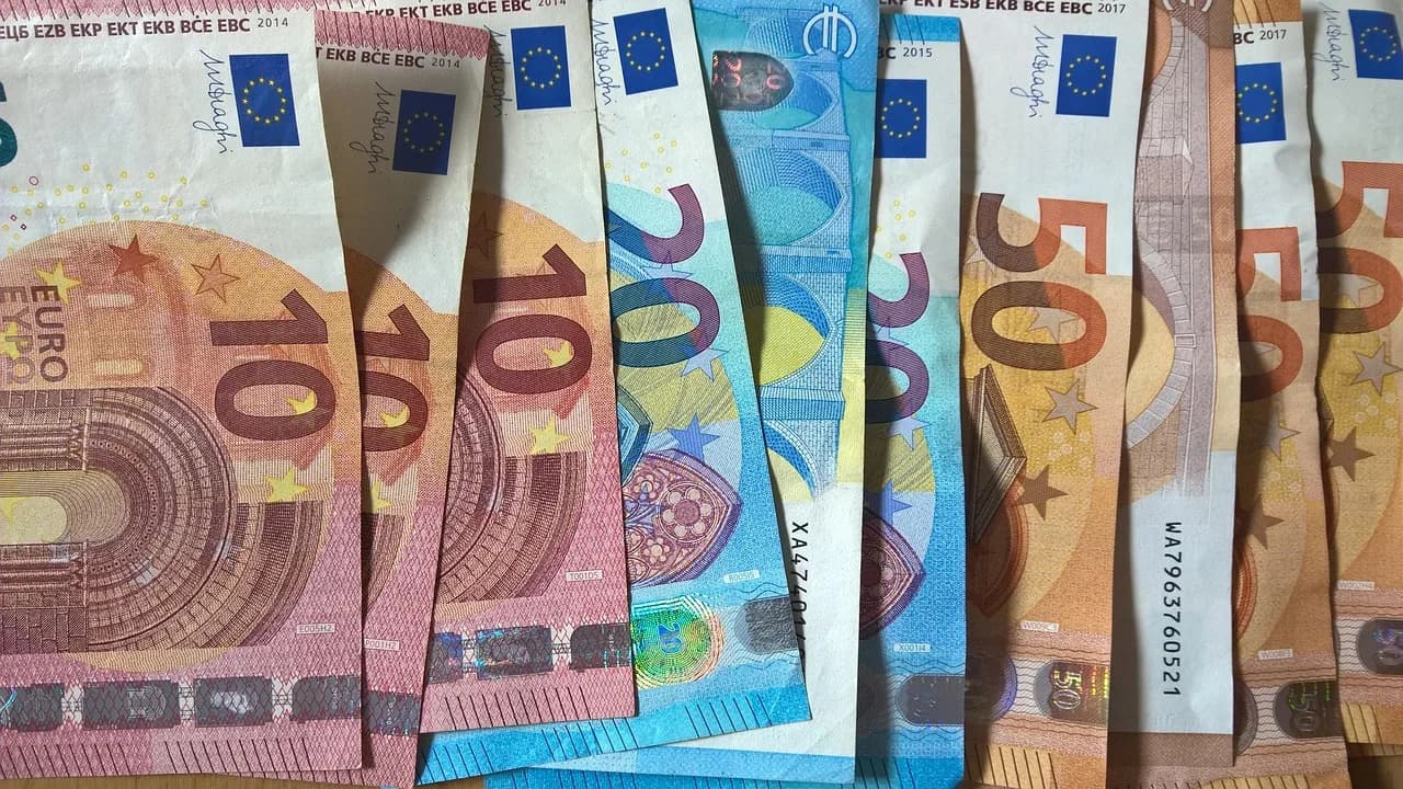 La BCE soumet dix projets de graphisme à l’avis du public avant une décision attendue à la fin de 2026.